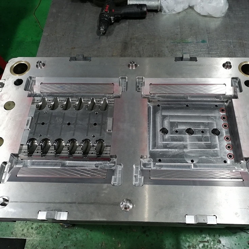 external spring pump actuator moulds aerosol valve 4cc actuator molds 06.jpg